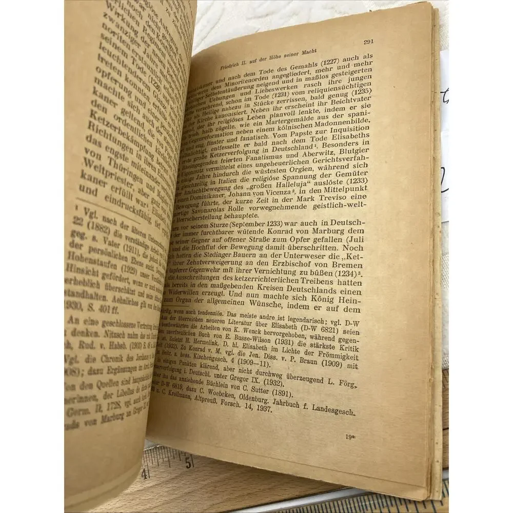 Deutsche Kaisergeschichte in der Zeit der Salier und Staufer by Karl Hampe